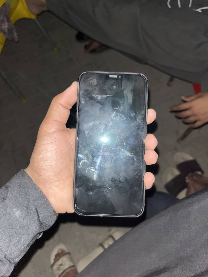 Apple iPhone 11 Pro Max 1
