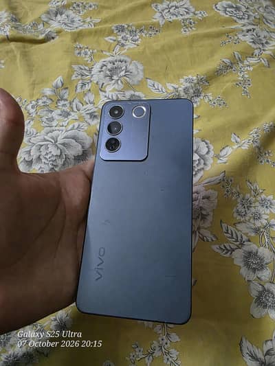 Vivo V27e