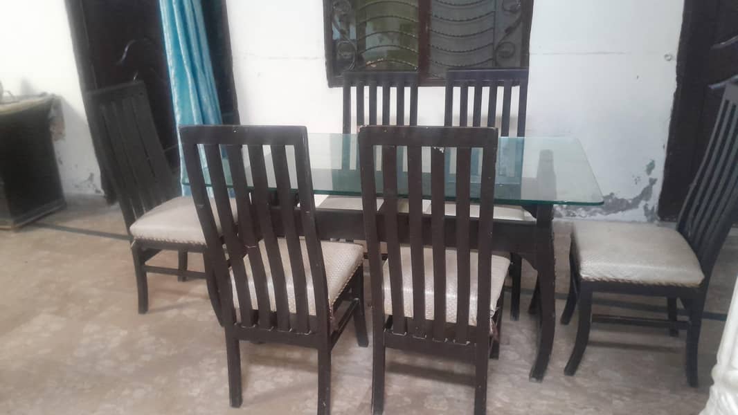 dinning table 0