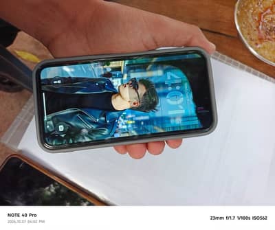 Apple iPhone 11