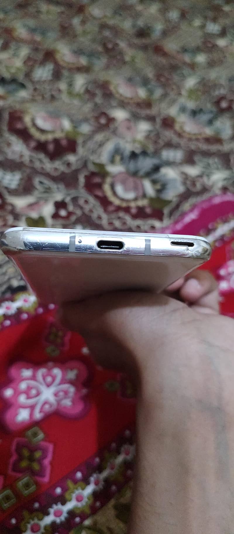 Sharp Aquos R2 2