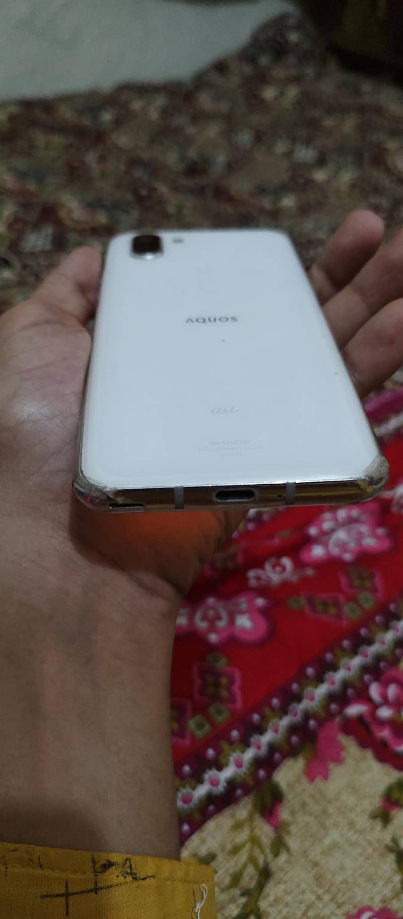 Sharp Aquos R2 3