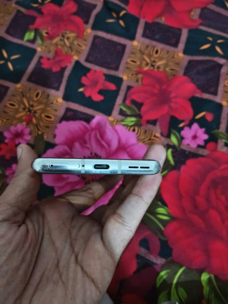 One Plus 8 1