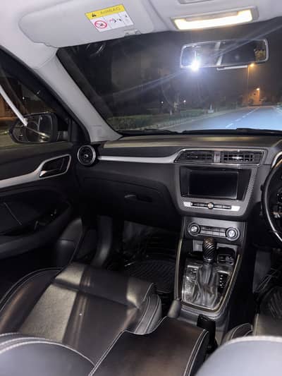 MG ZS 2021 FIRST OWNER TOTAL GENUINE FOR SALE