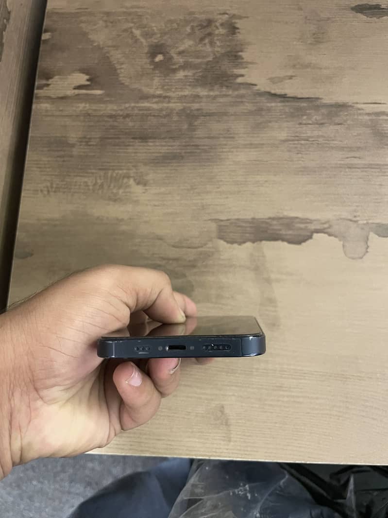 Apple iPhone 14 6