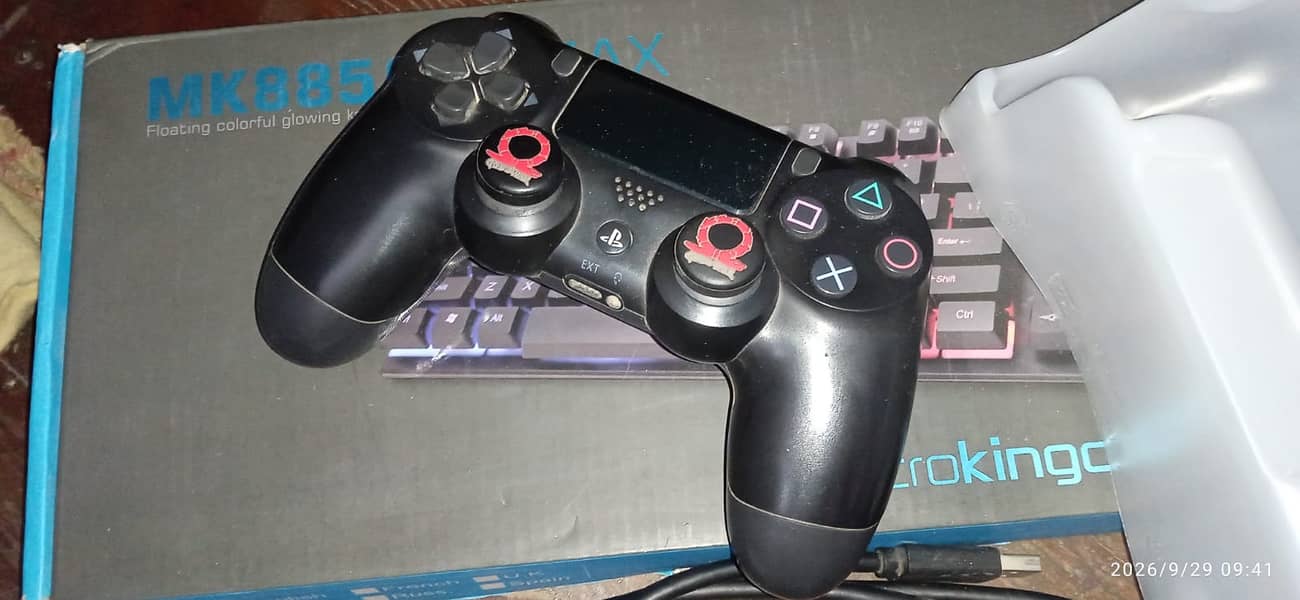 Sony PS4 DualShock 4 Wireless Controller 1