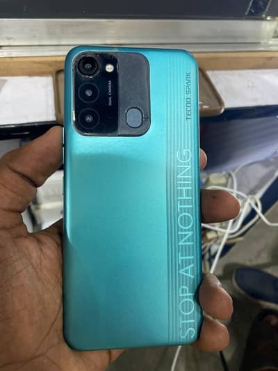 Tecno Spark 8C