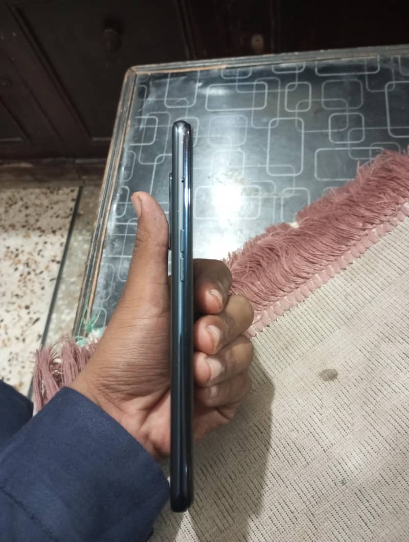 Oneplus n200 3