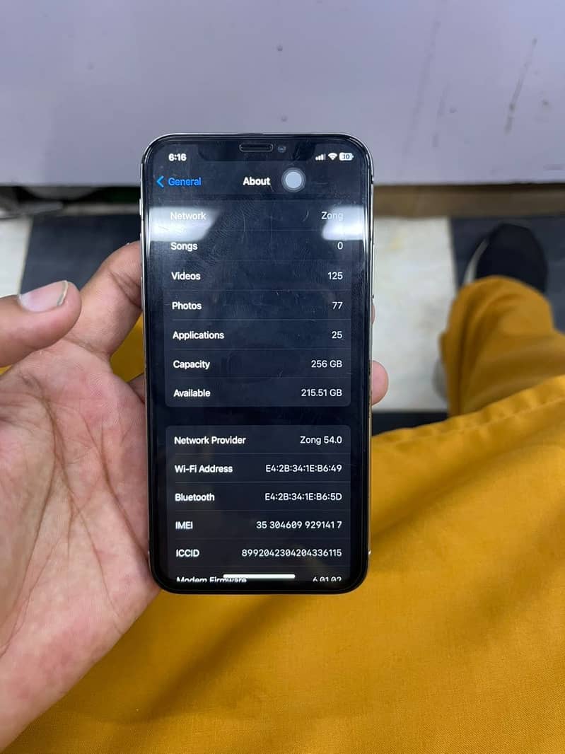 Apple iPhone X 12