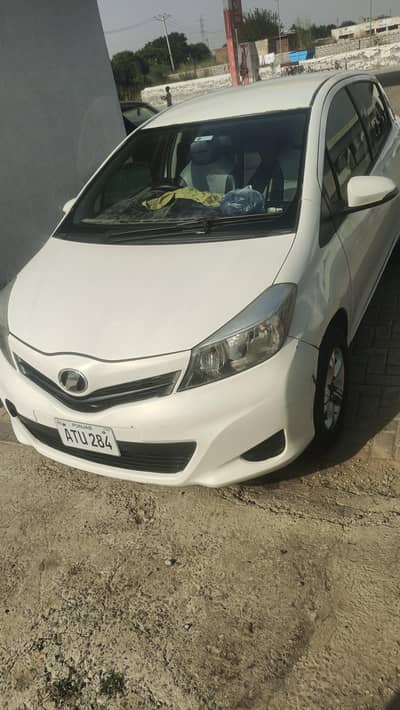 Toyota Vitz 2013