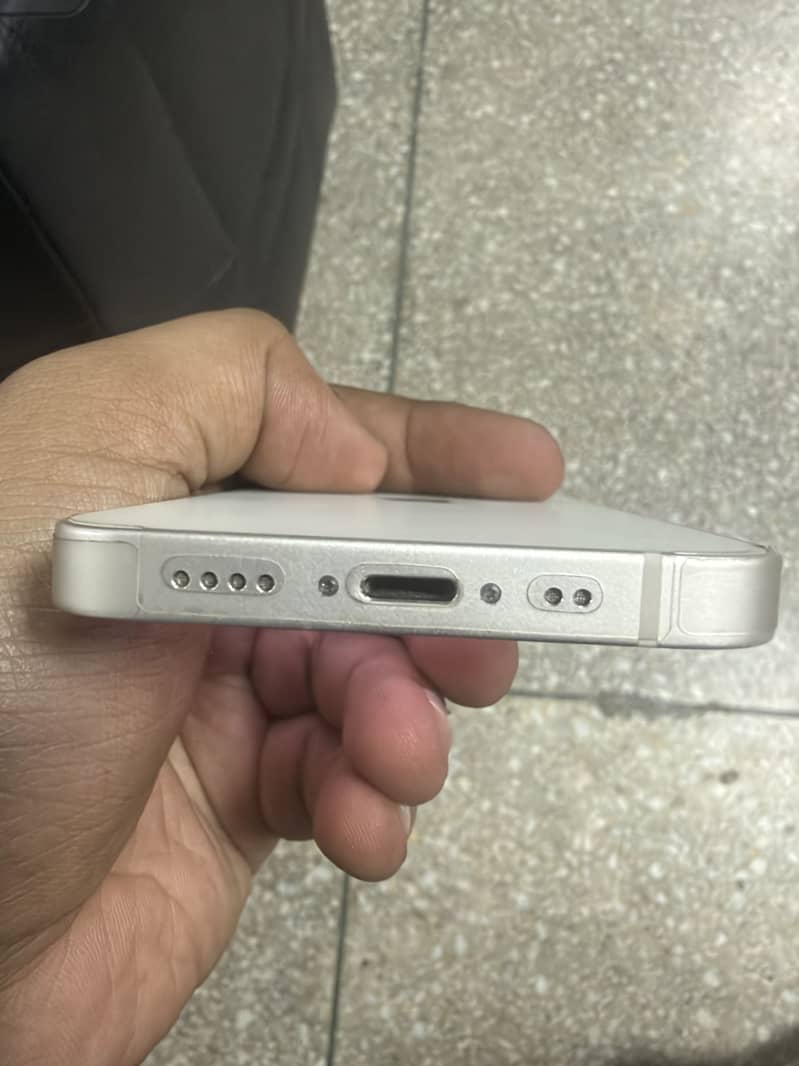 Apple iPhone 13 mini 5