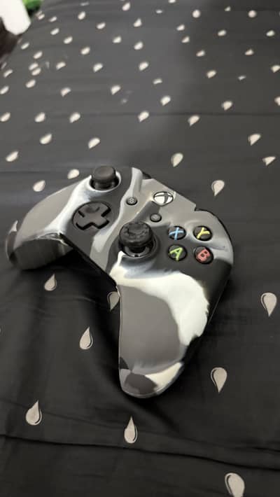 2 Controler brand new condition but used 1 C-type or 1 B-type