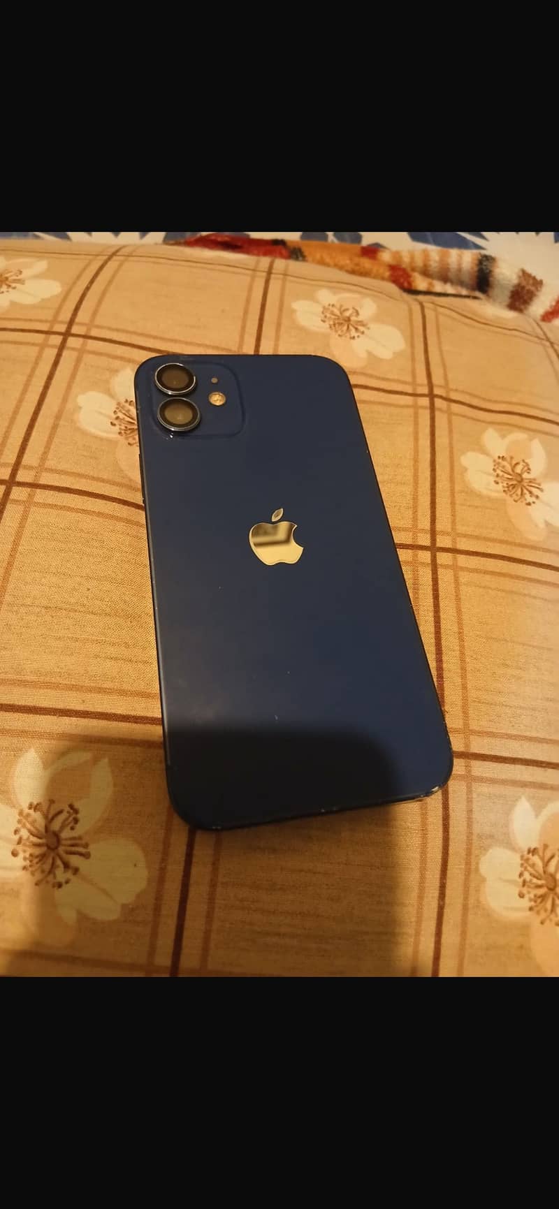 Apple iPhone 12 3