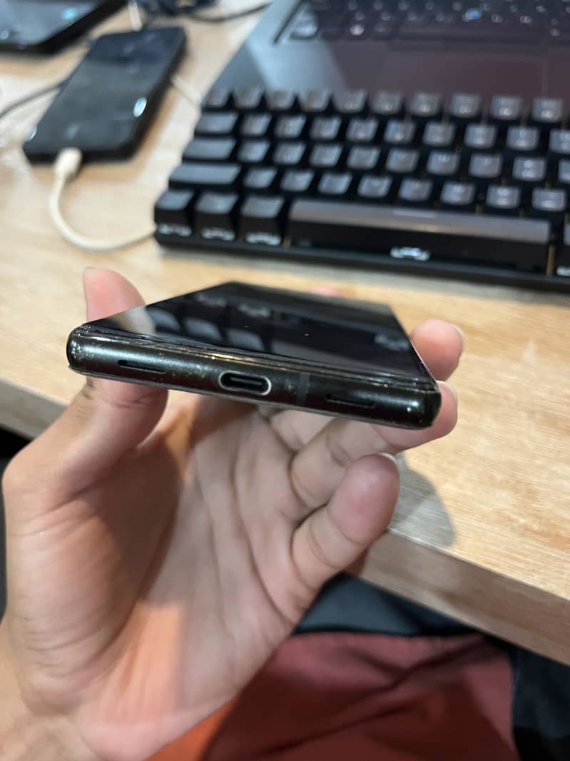 Google Pixel 6a 4