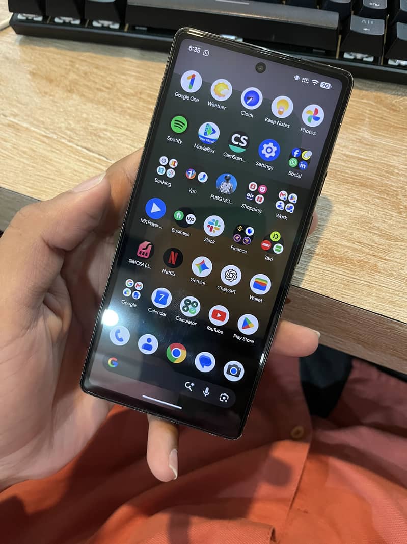 Google Pixel 6a 5