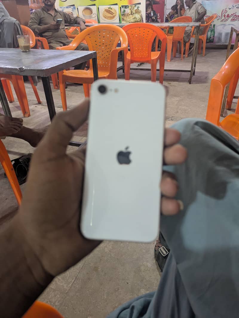 Apple iPhone SE 1