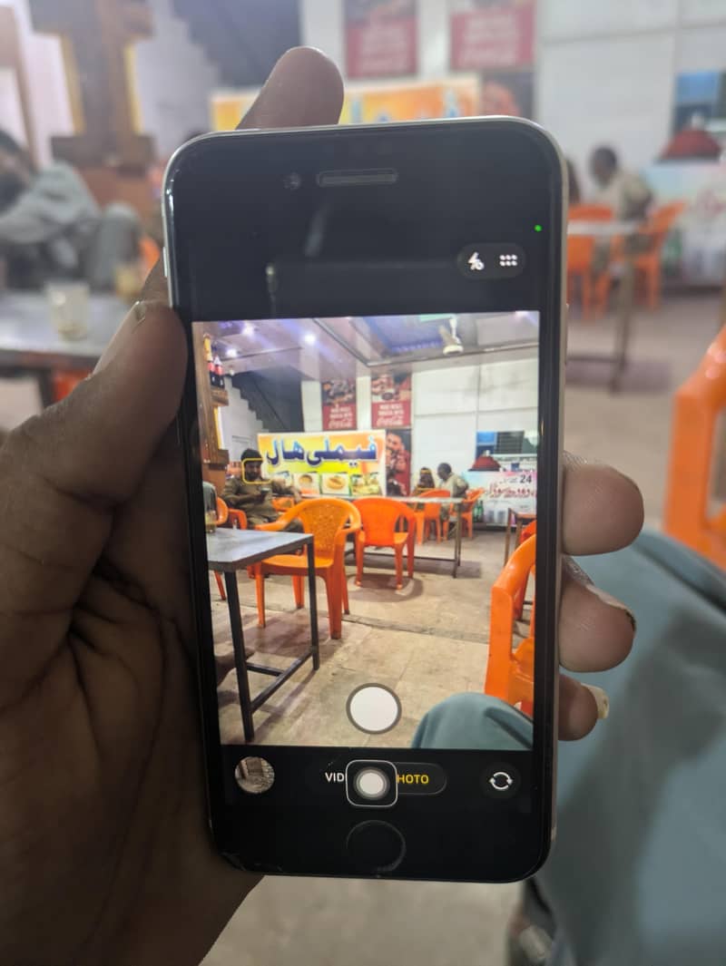 Apple iPhone SE 2