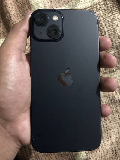 Apple iPhone 13