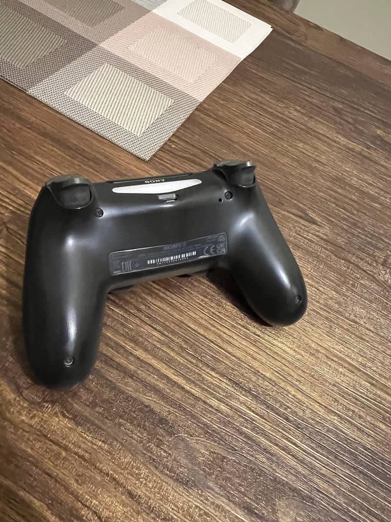 PlayStation 4 Fat (Disc Edition) - Gaming Consoles - 1120206011