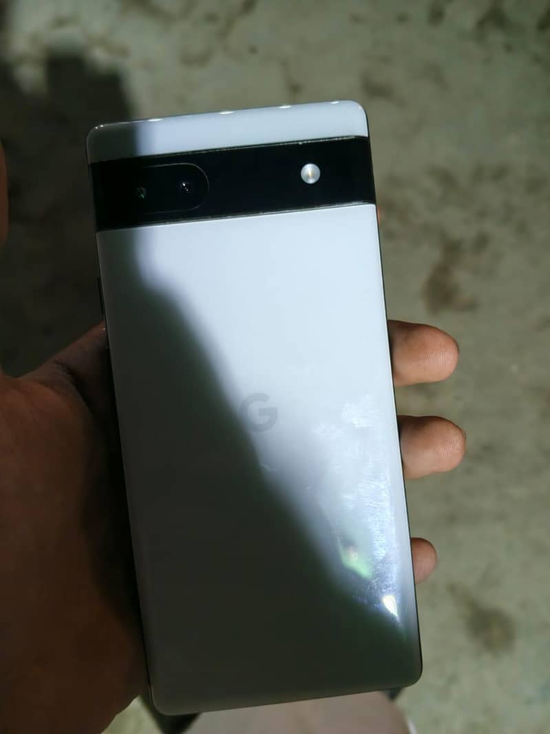 Google Pixel 6a 1