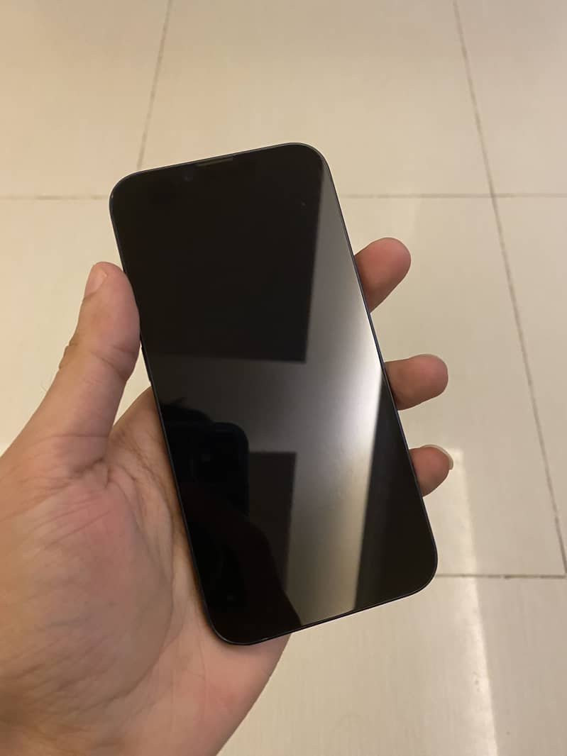 Apple iPhone 13 1