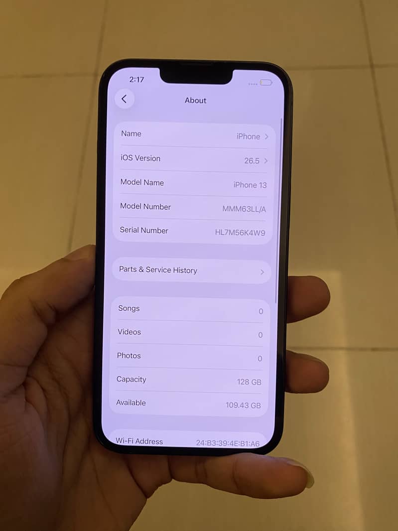 Apple iPhone 13 3