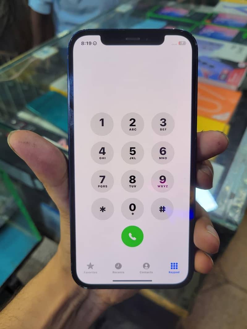 Apple iPhone 12 1