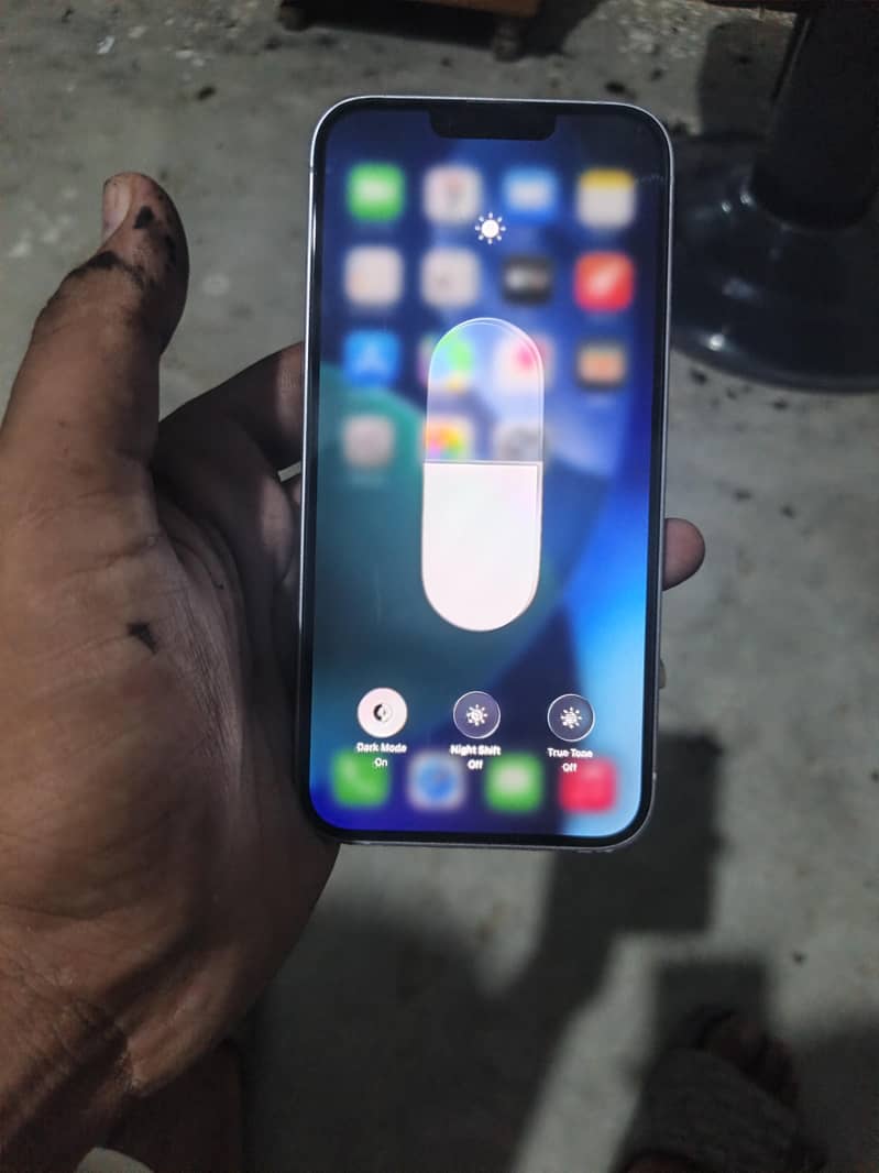 Apple iPhone 14 plus 3