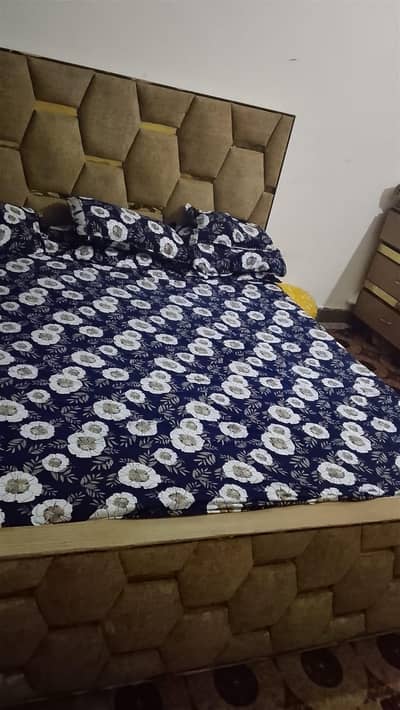 Double bed with mattress