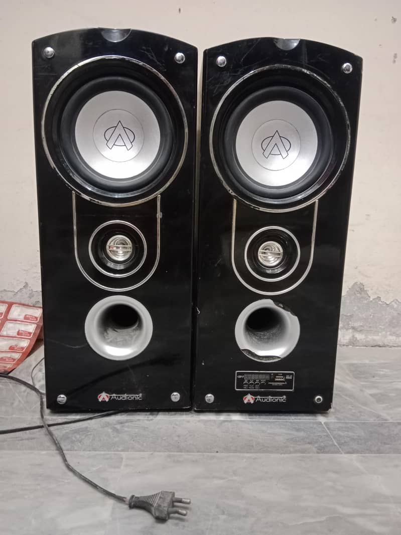 audionic spekar 2