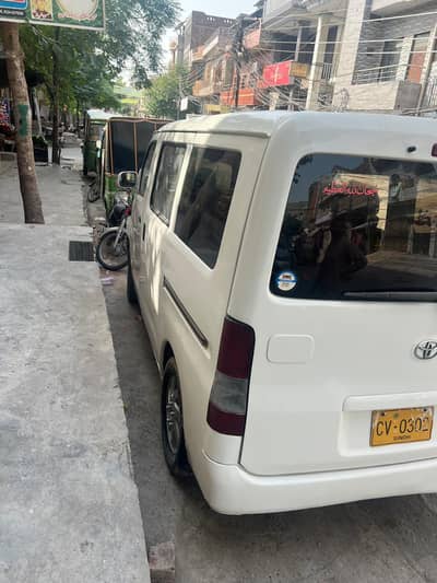 Toyota Lite Ace 2014