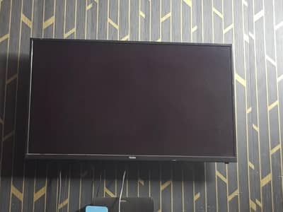 haier 40 inch Simple LED TV