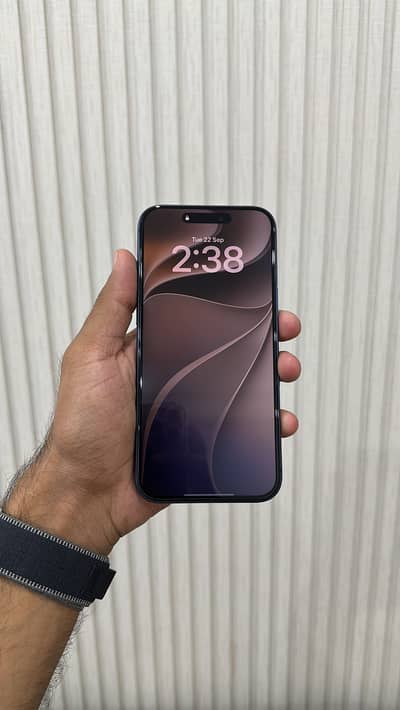 iPhone 17 Pro Max JV 10/10