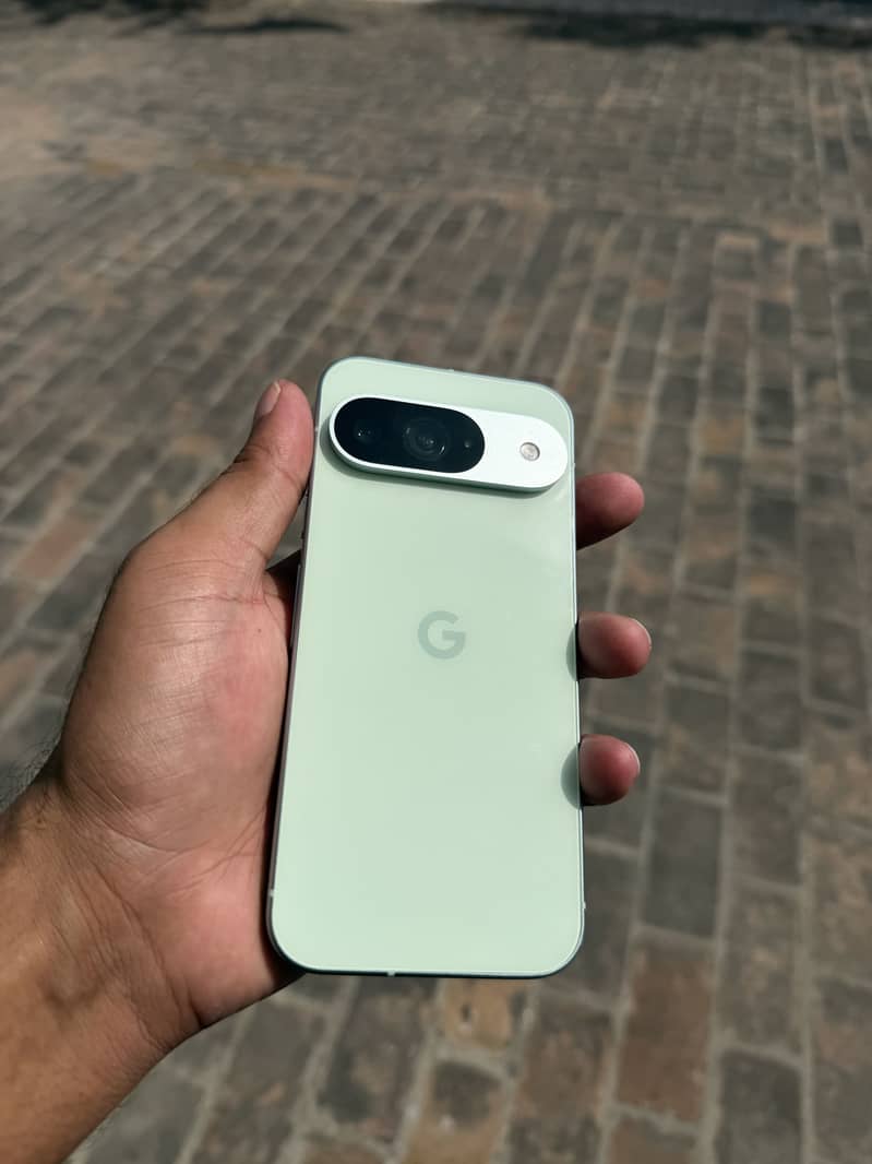 Google pixel 9 3