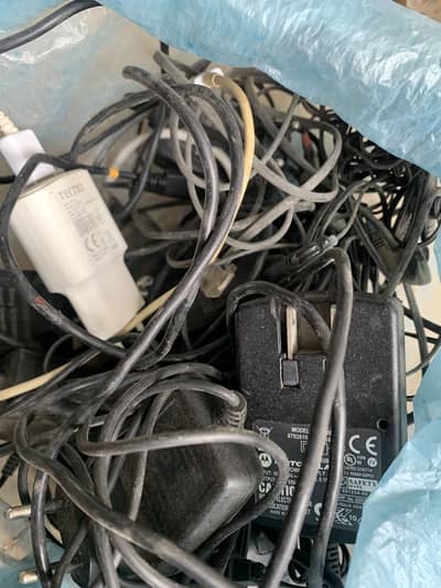 Mobile Chargers, Cables, Adapters & Old Phones – Rs. 7,500