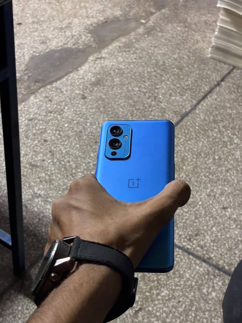 One Plus 9 5G 5