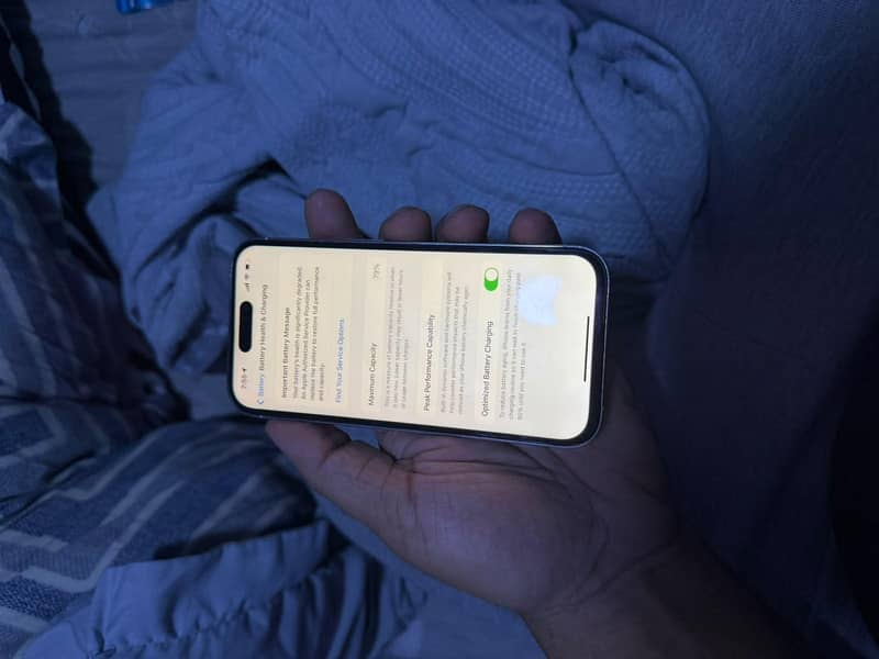 Apple iPhone 14 Pro 0
