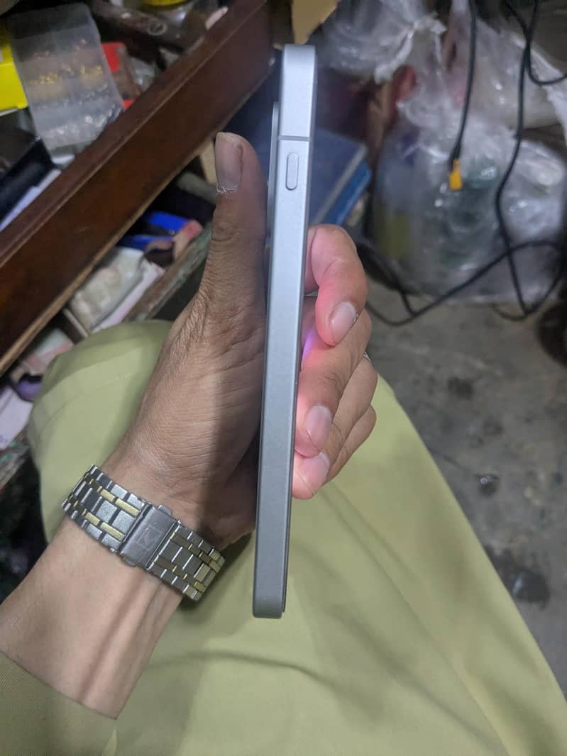 One Plus 13s 4