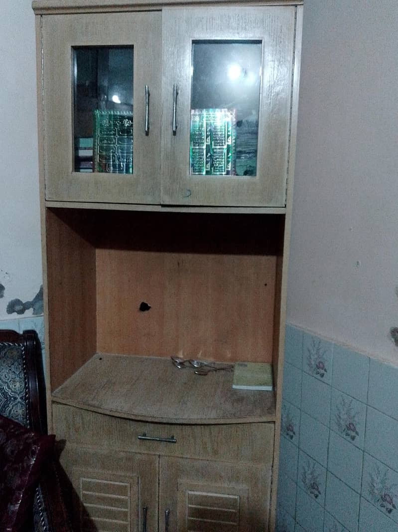 3 PC divider 1