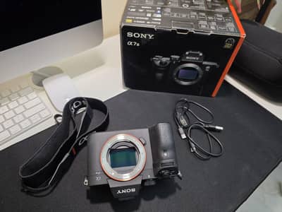 Sony A7 III (Alpha 7 III) - Body Only | Mint | Low  6.5k Shutter