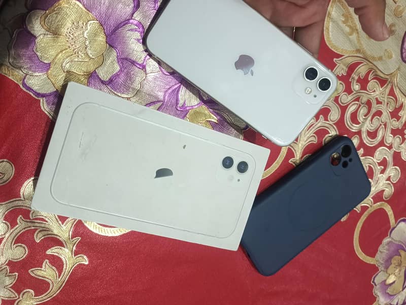 Apple iPhone 11 2
