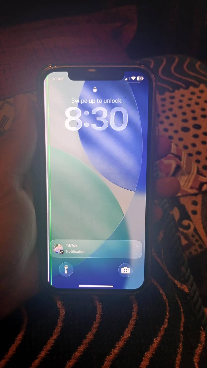 Apple iPhone 12 1