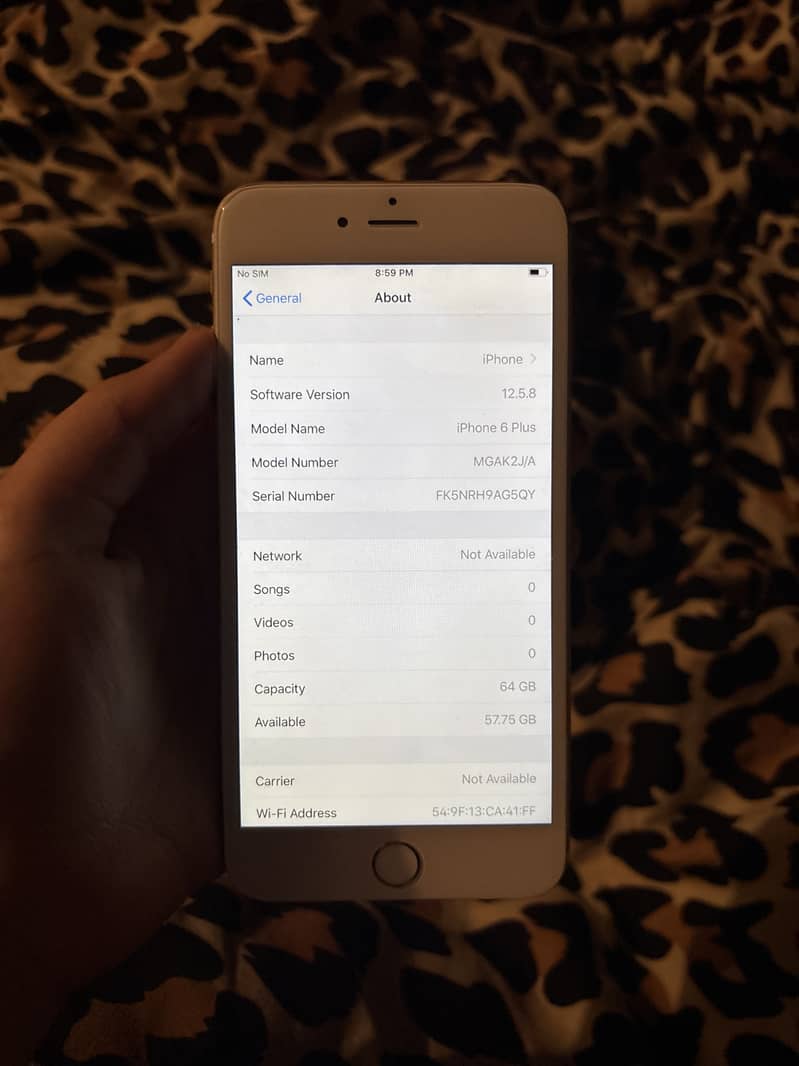 Apple iPhone 6 Plus 0