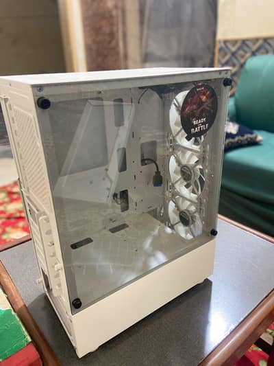Computer Gaming Body is available for sale best price brand new cond