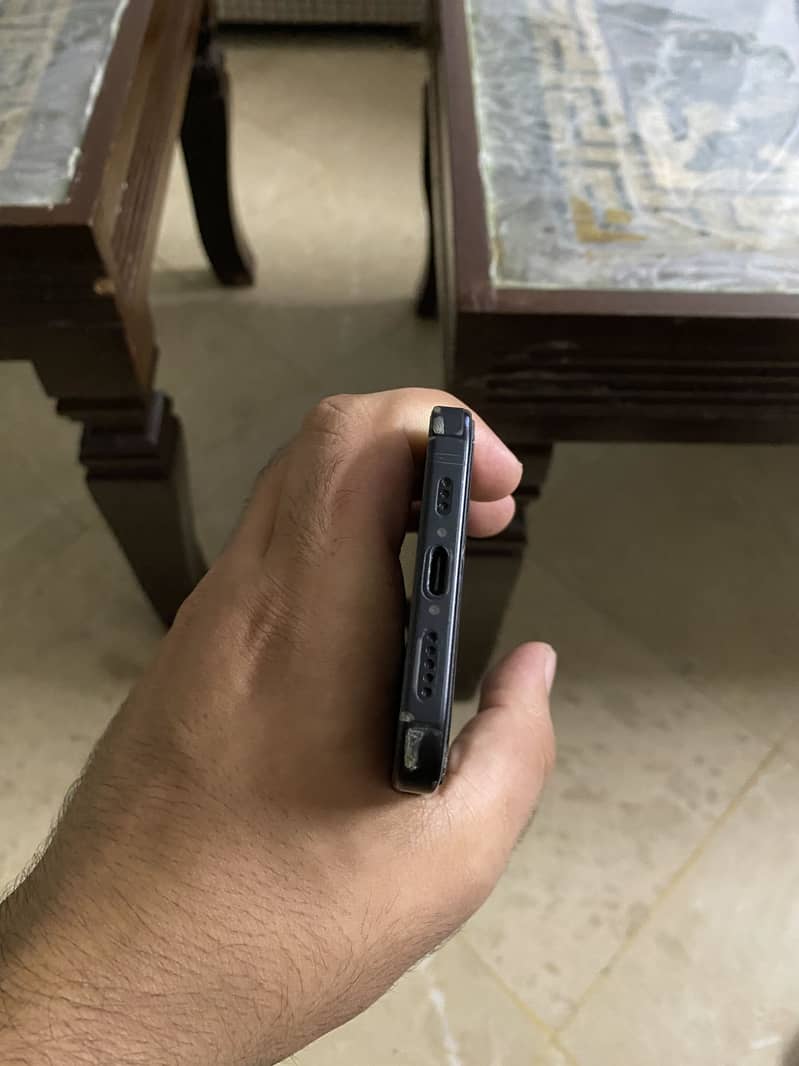 Apple iPhone 15 3