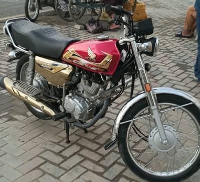 HONDA 125 SELF START SPECIAL EDITION