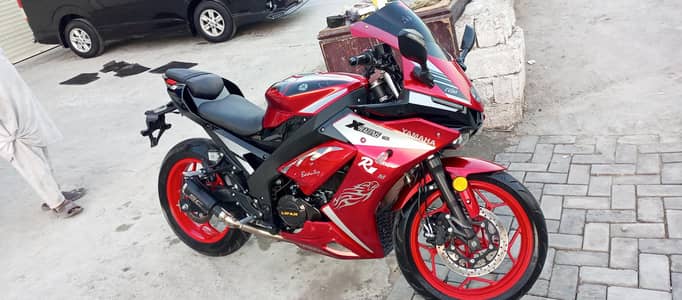 Yamaha R1M