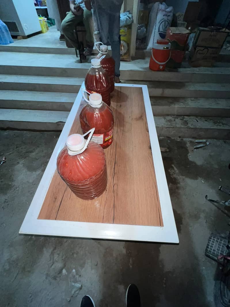 Steel Frame Table for Sale – Excellent Condition - Side Tables - 1120206781