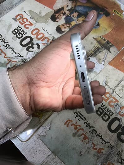 Vivo Y500