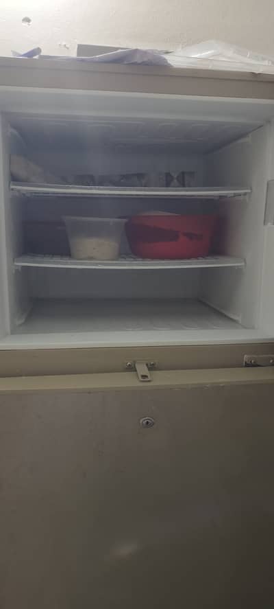 PEL Refrigerator, 6 cubic feet, condition 6/10
